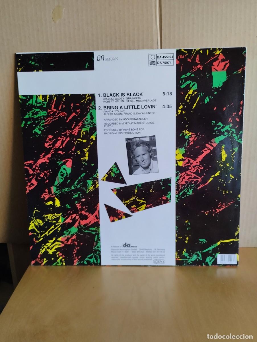 Discos de vinilo: MIKE KENNEDY&acute;S LOS BRAVOS --- BLACK IS BLACK - Foto 2