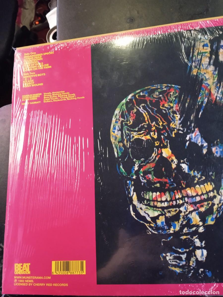 Discos de vinilo: U.K. SUBS- ENDANGERED SPECIES. LP - Foto 2