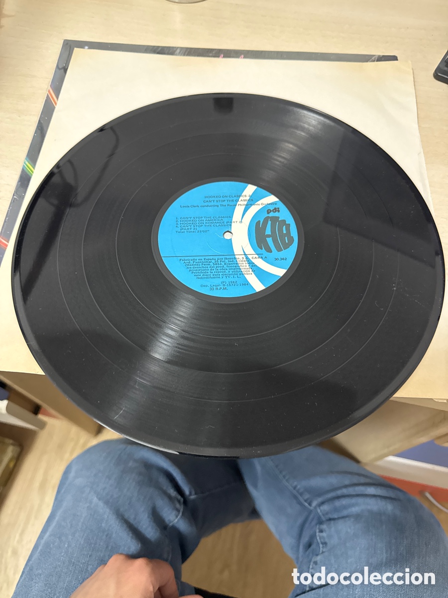 Discos de vinilo: DISCO VINILO HOOKED ON CLASSICS 2 CAN&rsquo;T STOP THE CLASSICS 1982 - Foto 2