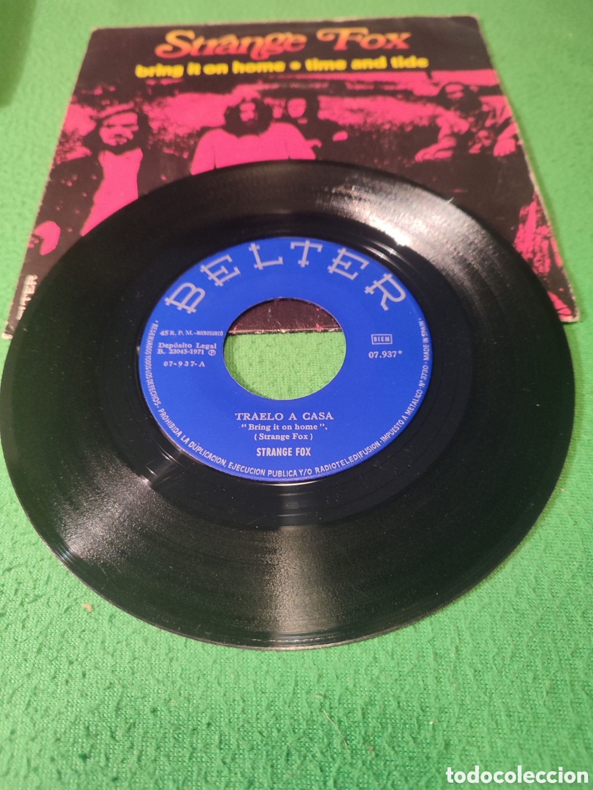 Discos de vinilo: Strange Fox - Bring It on home/Time and tide - Foto 3