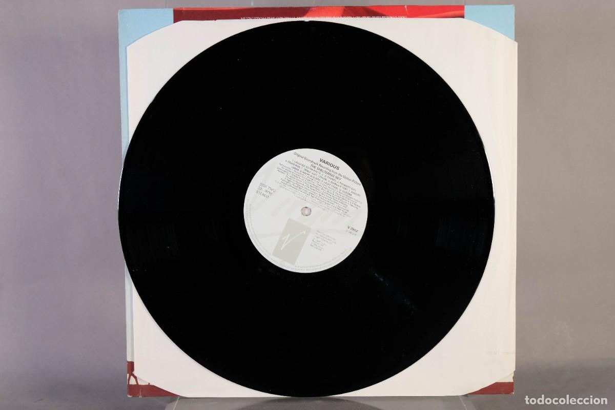 Discos de vinilo: DISCO VINILO LP - BSO THE STELTERING SKY - EL CIELO PROTECTOR - Foto 3