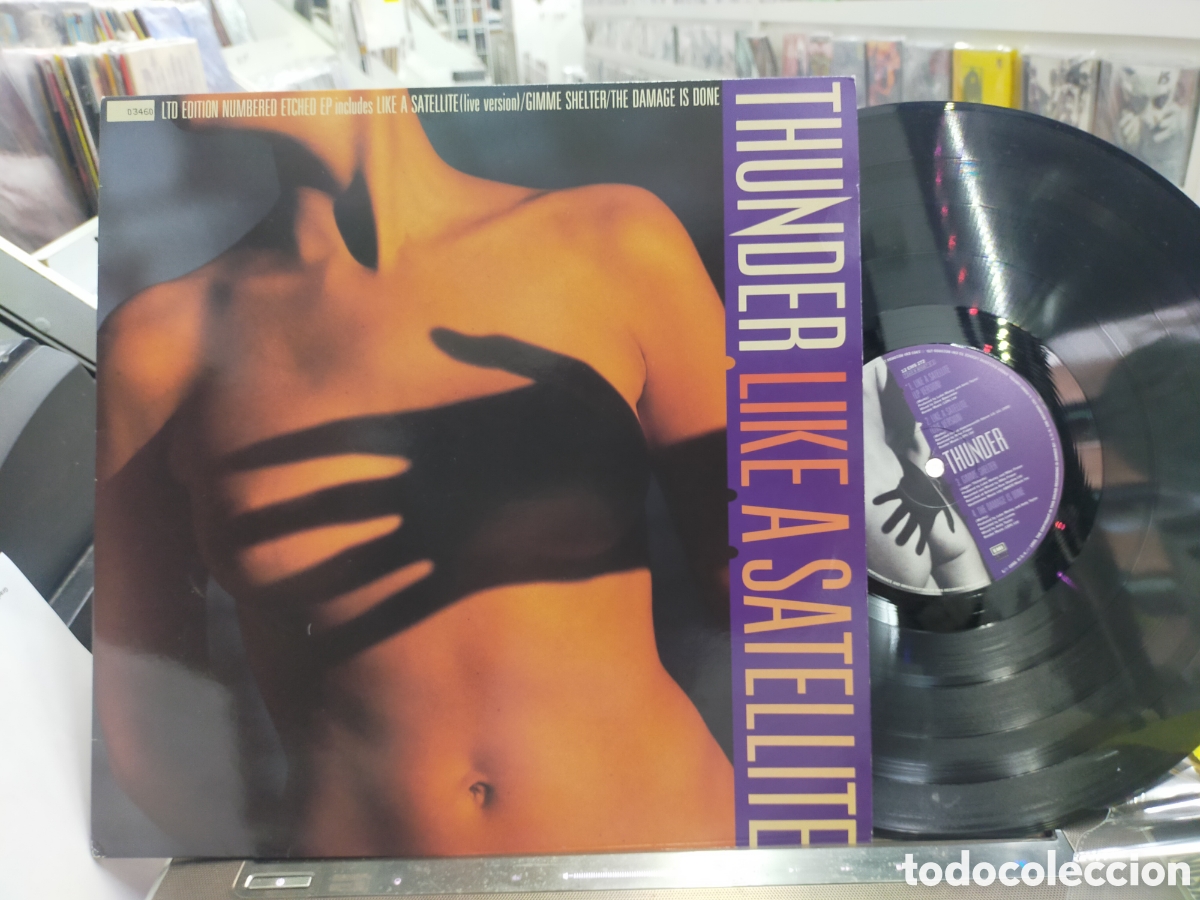 Discos de vinilo: Thunder maxi like a satellite 1993 edici&oacute;n numerada - Foto 1