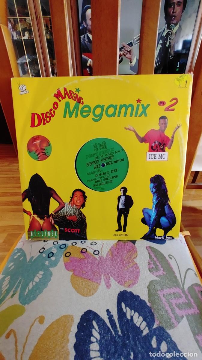 Discos de vinilo: DISCO MAGIC-MAXI MEGAMIX 2 - Foto 4