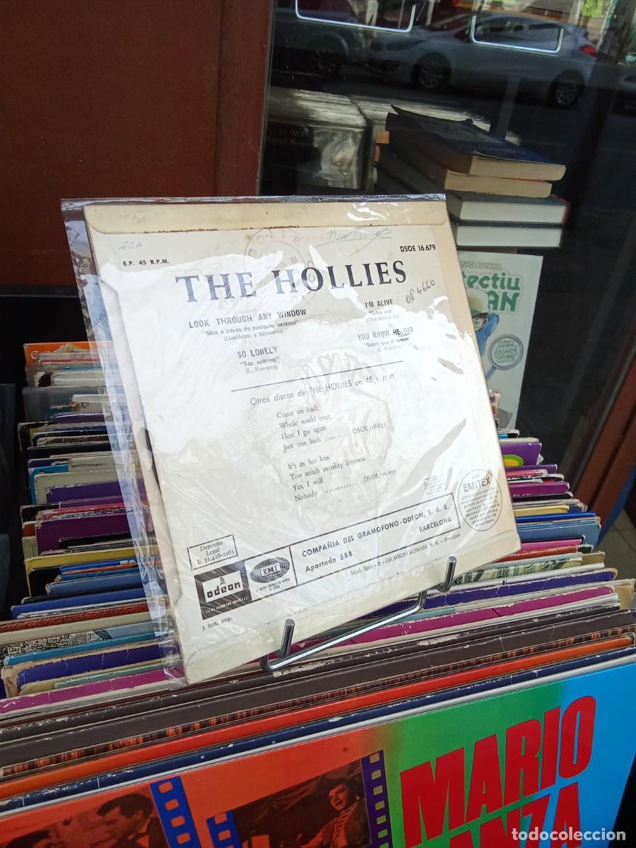 Discos de vinilo: The Hollies. I&rsquo;m alive - Foto 2
