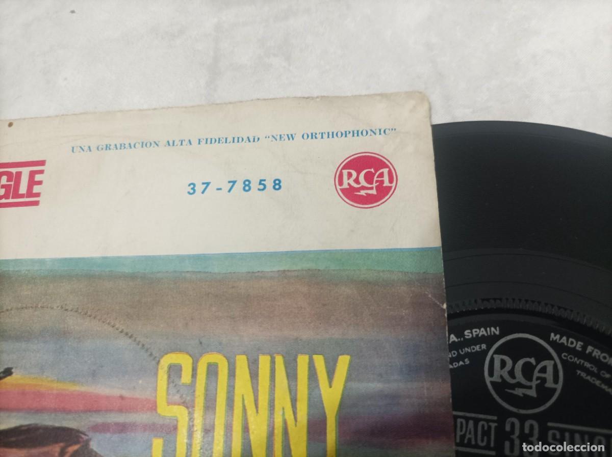 Discos de vinilo: Sonny James single n&uacute;meros azules - Foto 2
