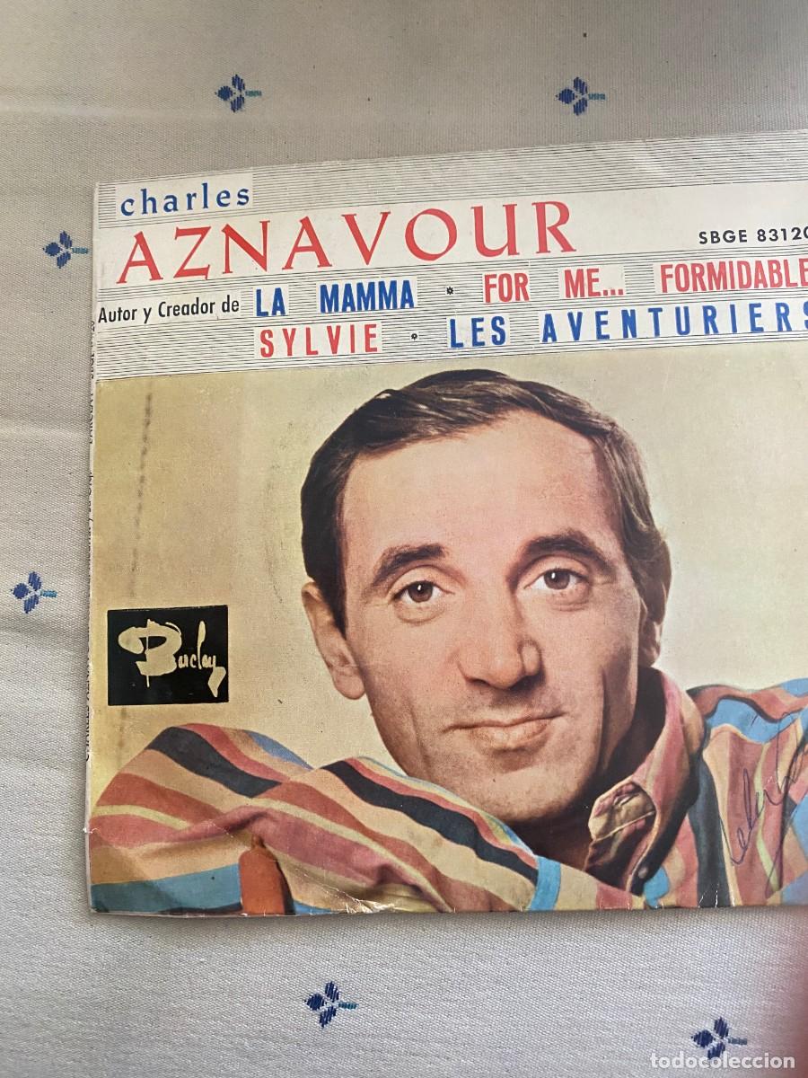 Discos de vinilo: SINGLE CHARLES AZNAVOUR - LA MAMMA - Foto 1