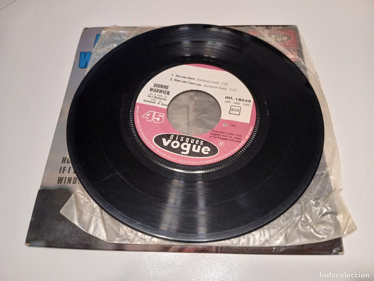 Discos de vinilo: Dionee Warwick -Are You There- (1965) single - Foto 3