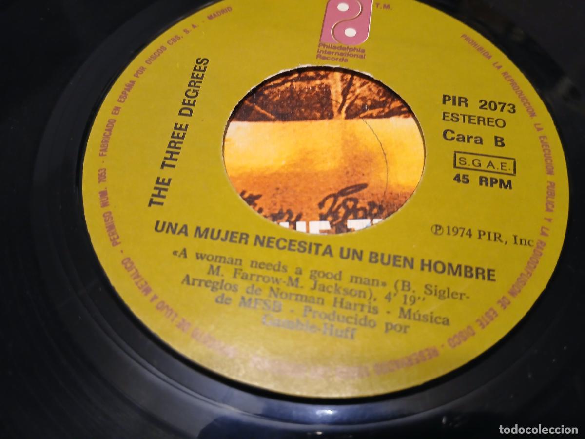 Discos de vinilo: The Three Degrees &ndash; A&ntilde;o De Decision- (1974) single - Foto 4