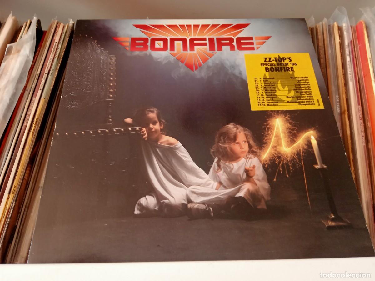 Discos de vinilo: Bonfire &lrm;&ndash; Dont Touch The Light - lp Germany 1986 - Foto 1