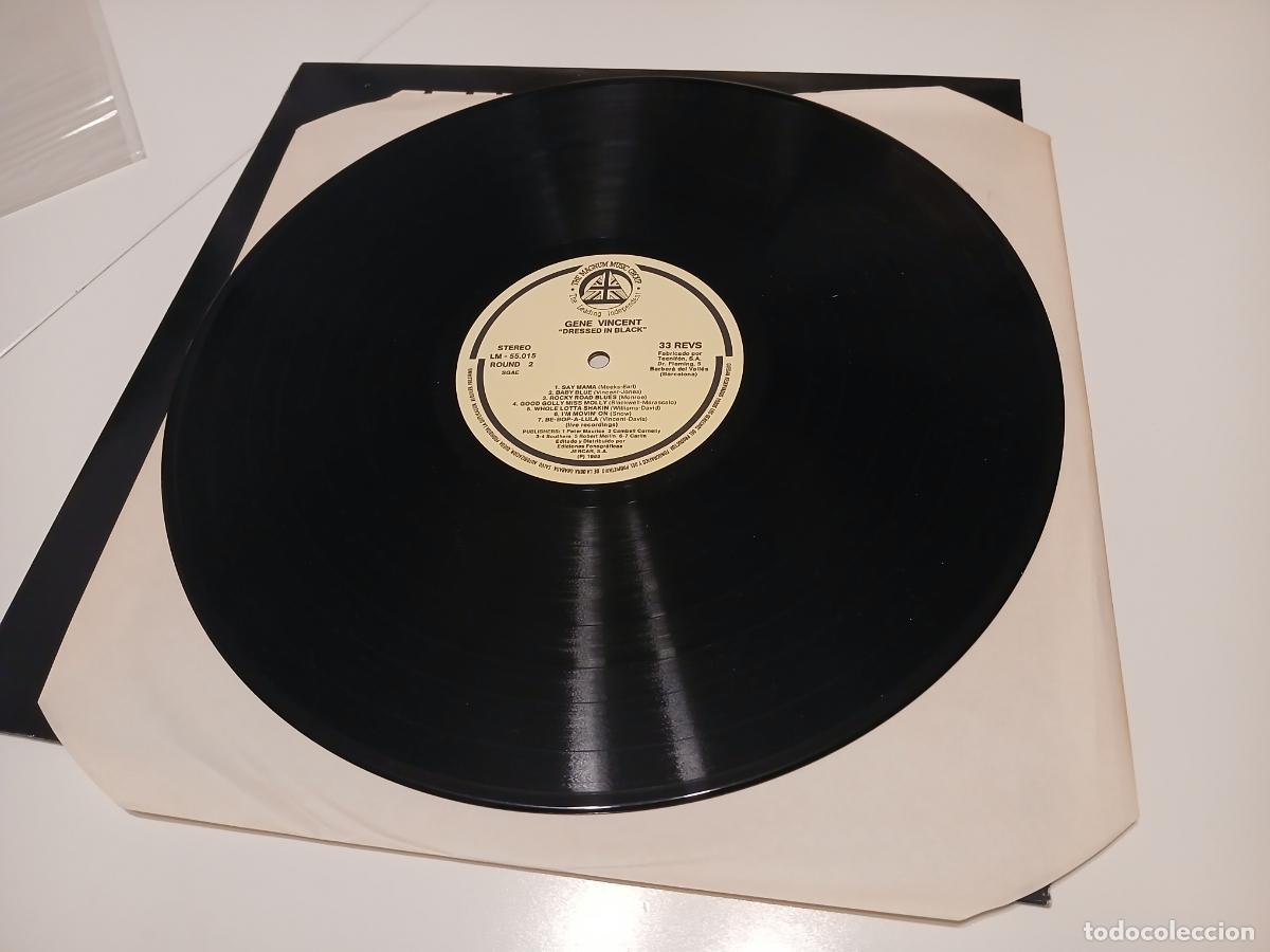Discos de vinilo: Gene Vincent -Dressed in black- (1982) LP disco vinilo - Foto 4