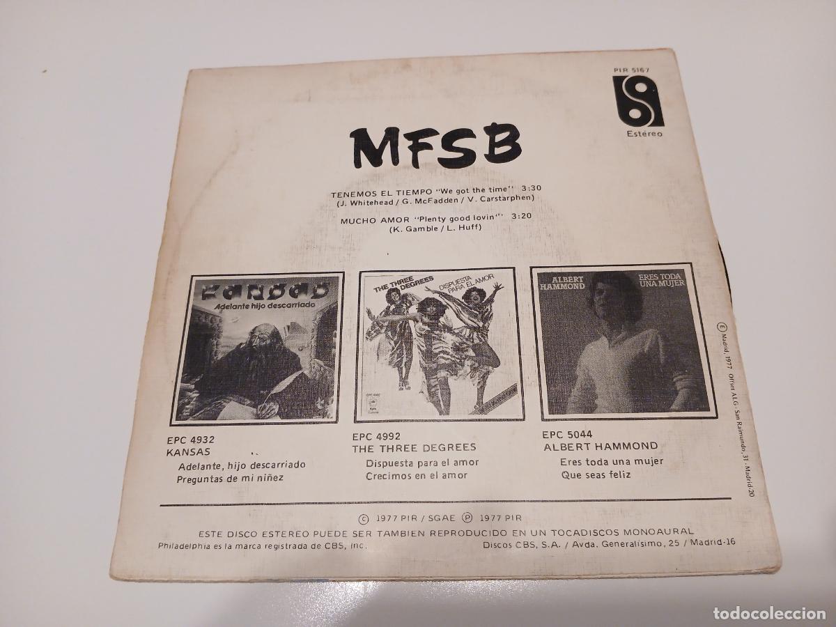 Discos de vinilo: MFSB -We got the time- (1976) single - Foto 5