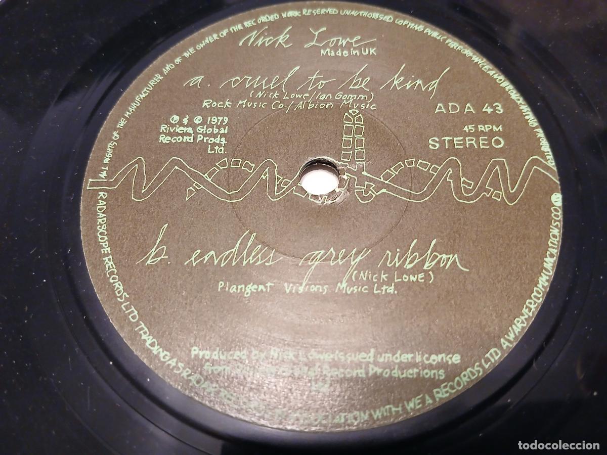 Discos de vinilo: Nick Lowe -Cruel to be kind- (1979) single - Foto 2