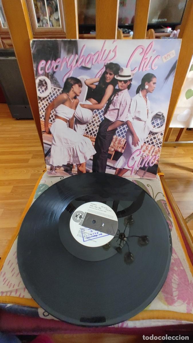 Discos de vinilo: GINO-MAXI EVERYBODY`S CHIC-GATEFOLD - Foto 1