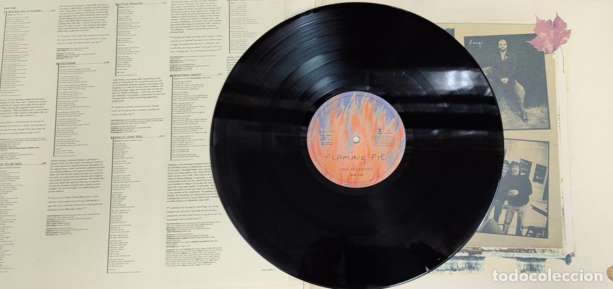 Discos de vinilo: Paul McCartney &lrm;&ndash; Flaming Pie - LP - Foto 4