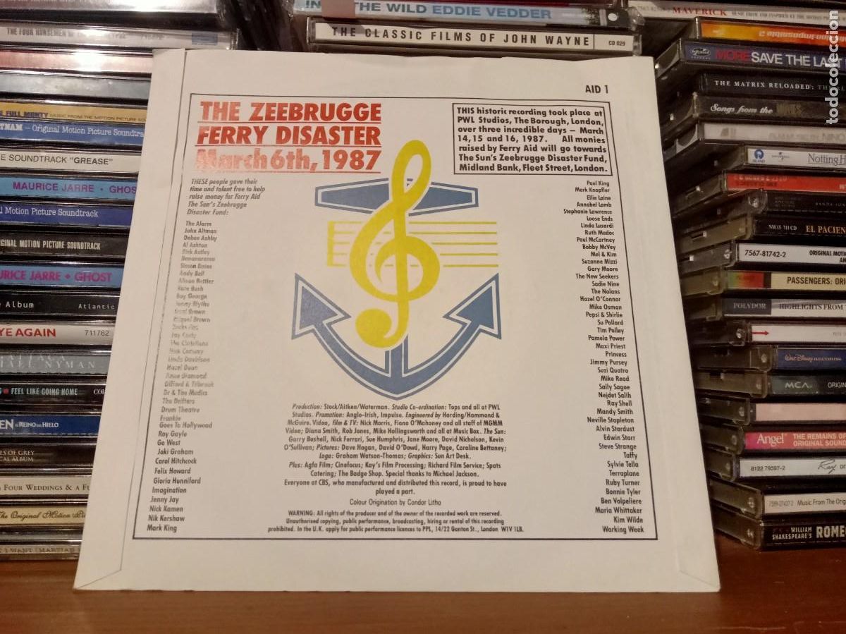Discos de vinilo: Ferry Aid &lrm;&ndash; Let It Be - simple UK 1987 - Foto 2