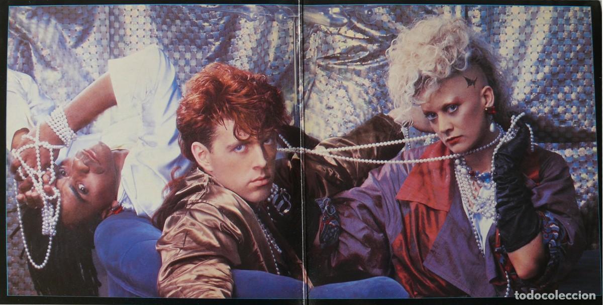 Discos de vinilo: Thompson Twins - Lay your hands on me - Single - Foto 2