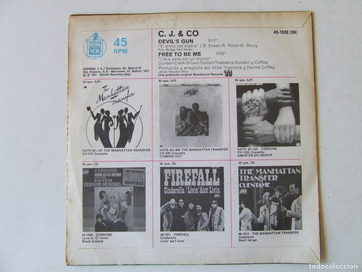 Discos de vinilo: SINGLE C. J. & CO DEVILS GUN DISCOTECAS - Foto 2