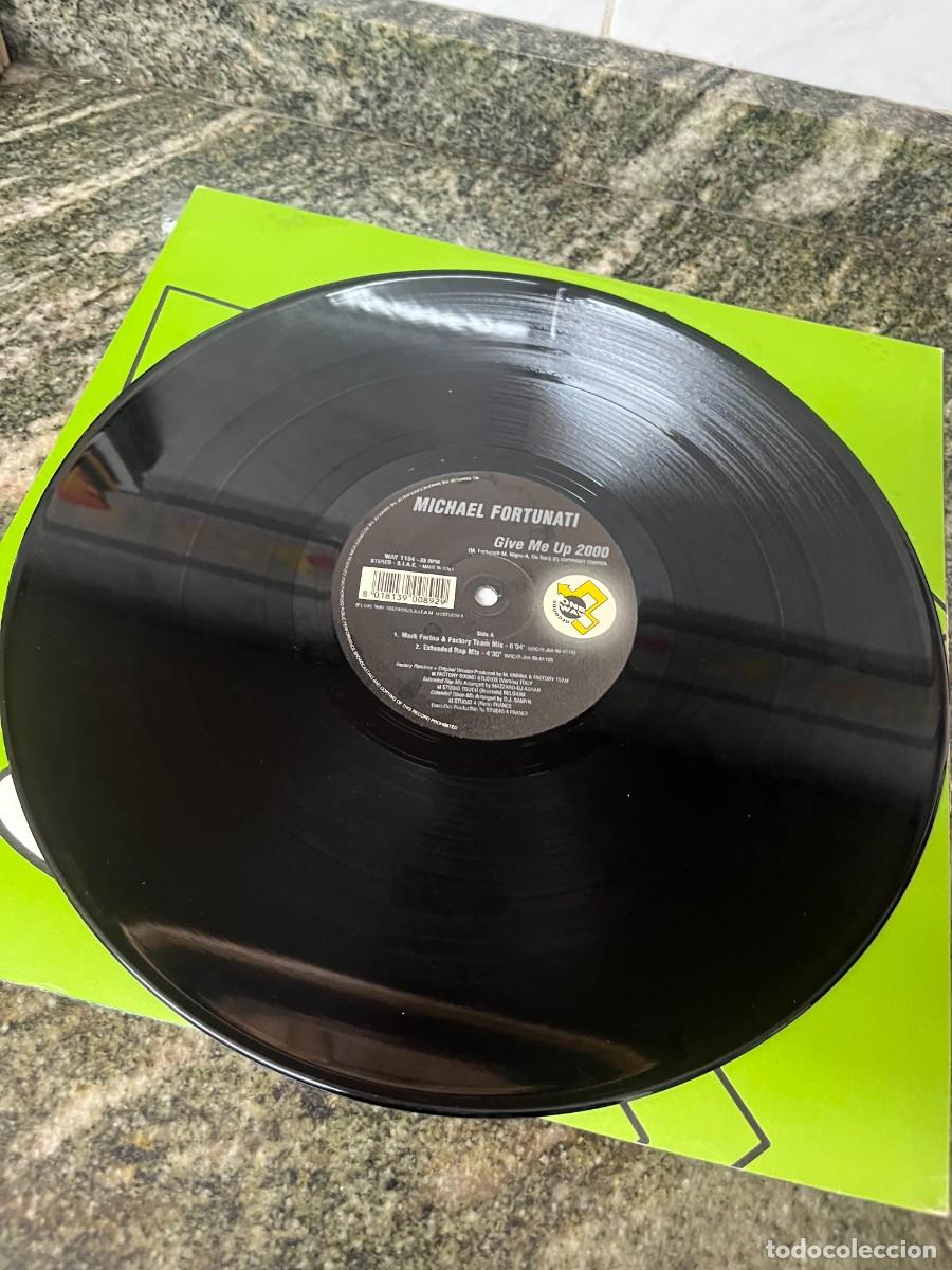 Discos de vinilo: Michael Fortunati Give Me Up 2000 - Foto 2