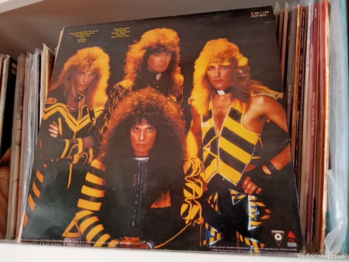 Discos de vinilo: Stryper &lrm;&ndash; To Hell With The Devil - LP Spain 1986 - Foto 2
