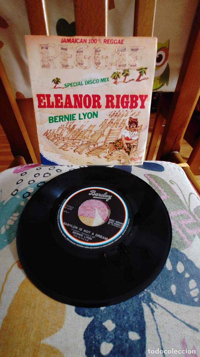 Discos de vinilo: BERNIE LYON-SINGLE ELEANOR RIGBY - Foto 1