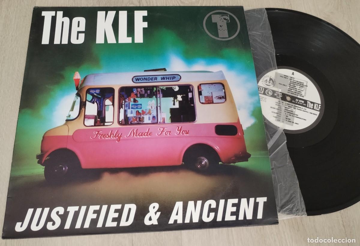 Discos de vinilo: THE KLF - JUSTIFIED & ANCIENT ..MAXISINGLE DE BLANCO Y NEGRO - 1991 - MIXES .. ETC