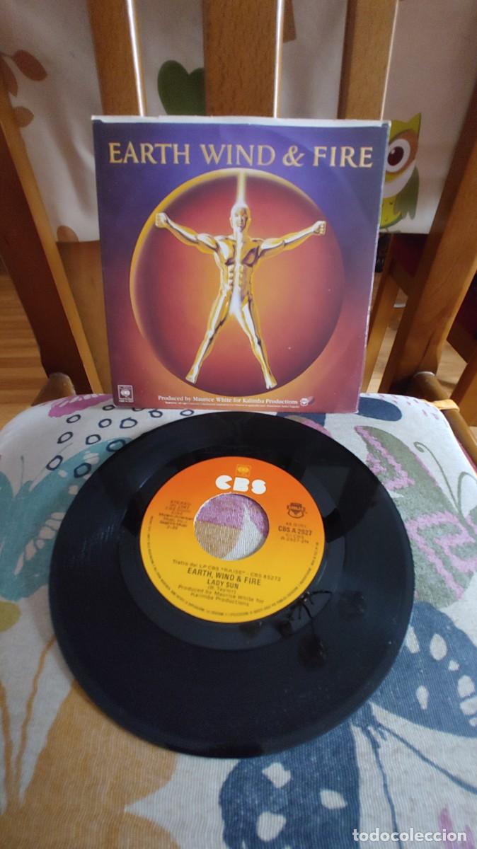 Discos de vinilo: EARTH WIND & FIRE-SINGLE FALL IN LOVE WITH ME - Foto 1