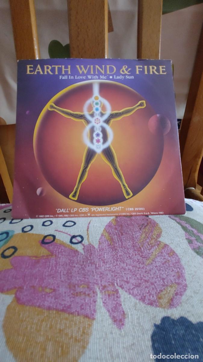 Discos de vinilo: EARTH WIND & FIRE-SINGLE FALL IN LOVE WITH ME - Foto 2