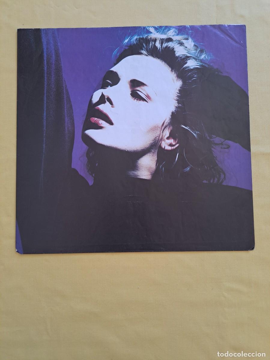 Discos de vinilo: KIM WILDE - CLOSE (ENCARTE CON LETRAS DEL LP) - SOLO ENCARTE