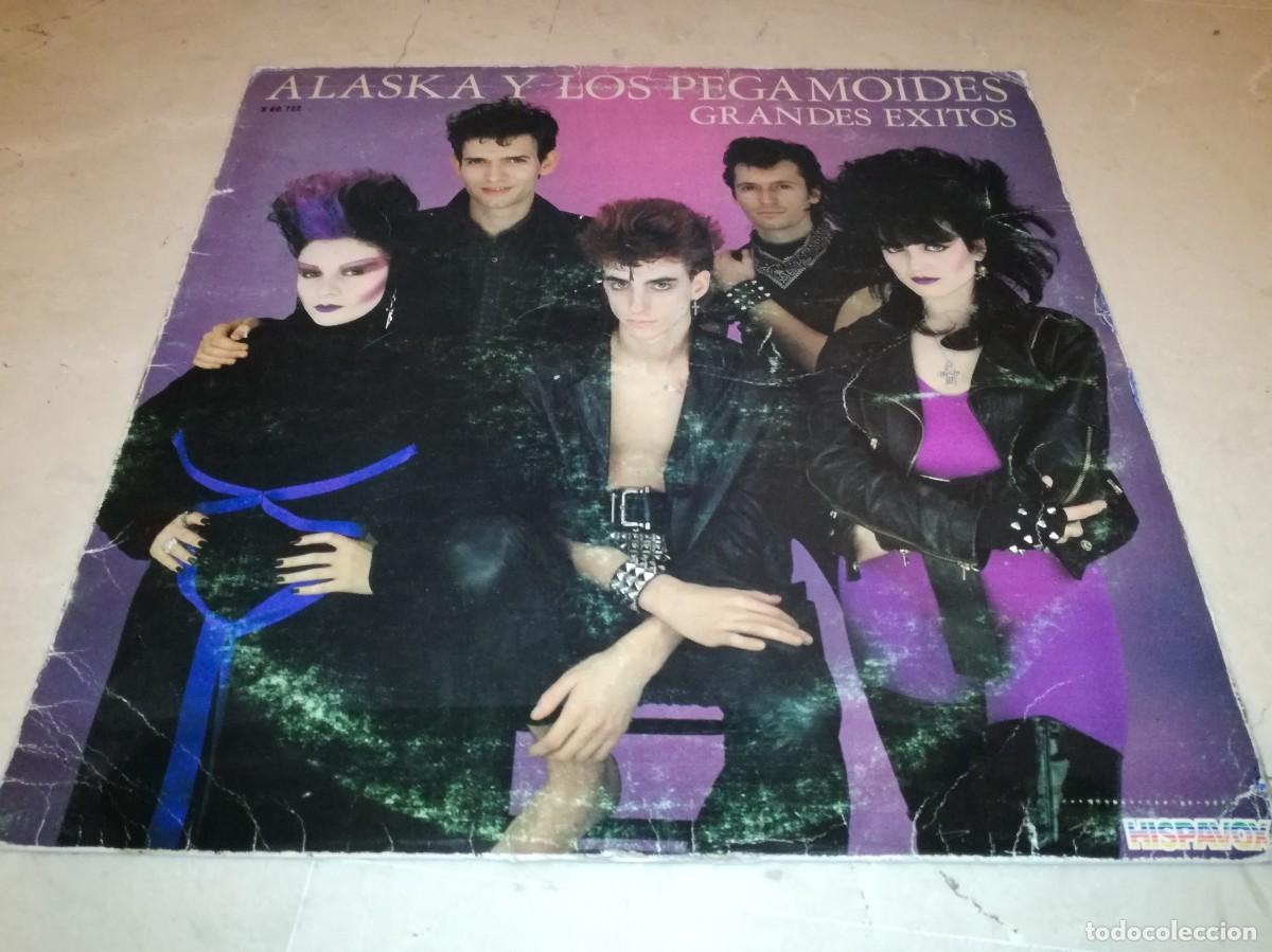 Discos de vinilo: ALASKA Y LOS PEGAMOIDES-GRANDES EXITOS-CONTIENE ENCARTE-ORIGINAL 1982