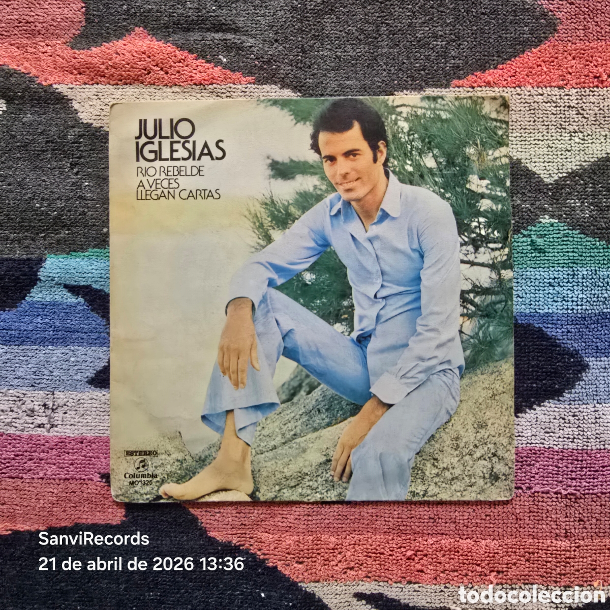 Discos de vinilo: [SINGLE] JULIO IGLESIAS: RIO REBELDE - A VECES LLEGAN CARTAS (COLUMBIA) (1973)