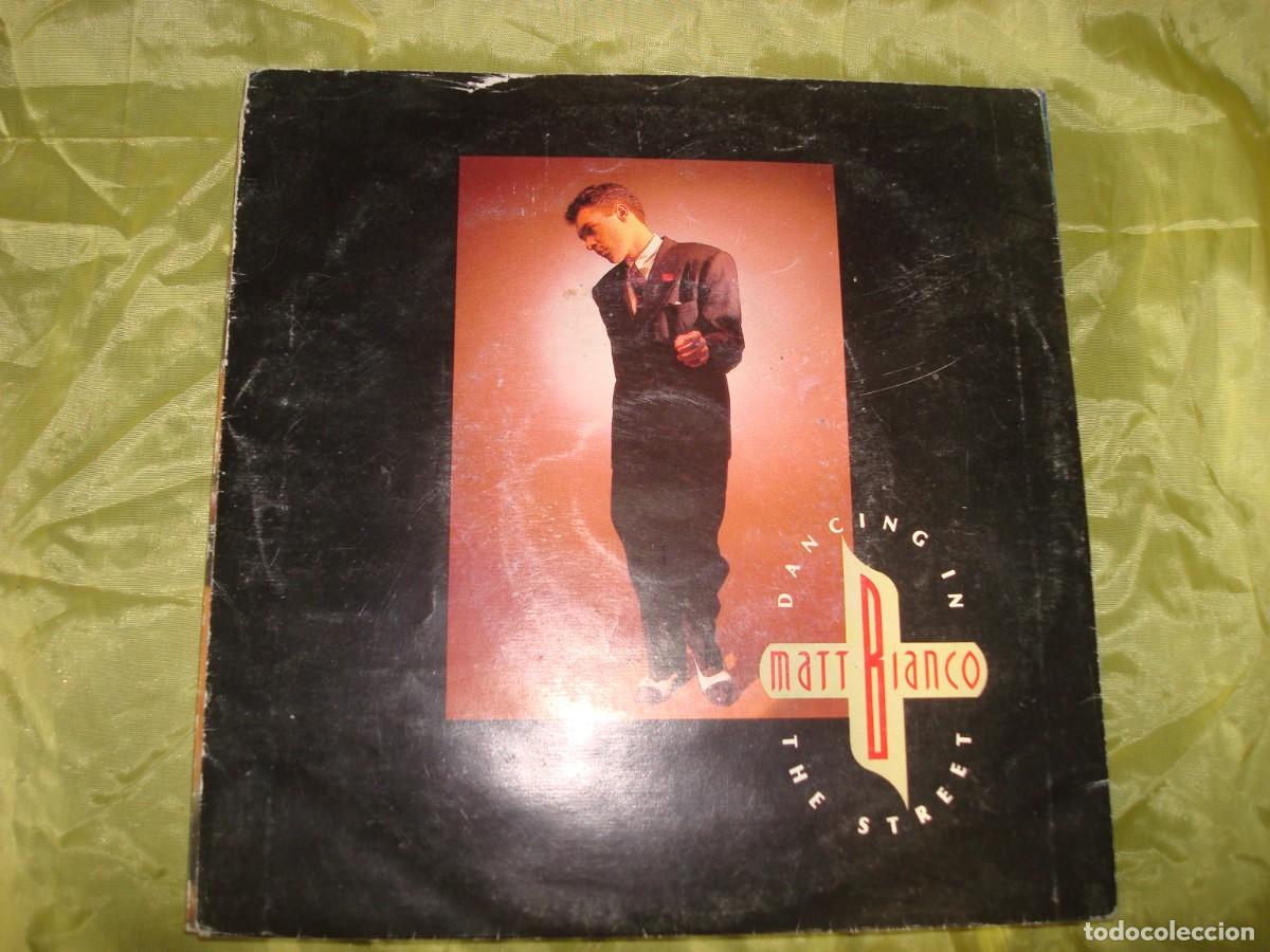 Discos de vinilo: MATT BIANCO. DANCING IN THE STREET / JUST CAN&acute;T STAND IT. WEA, 1986. SPAIN