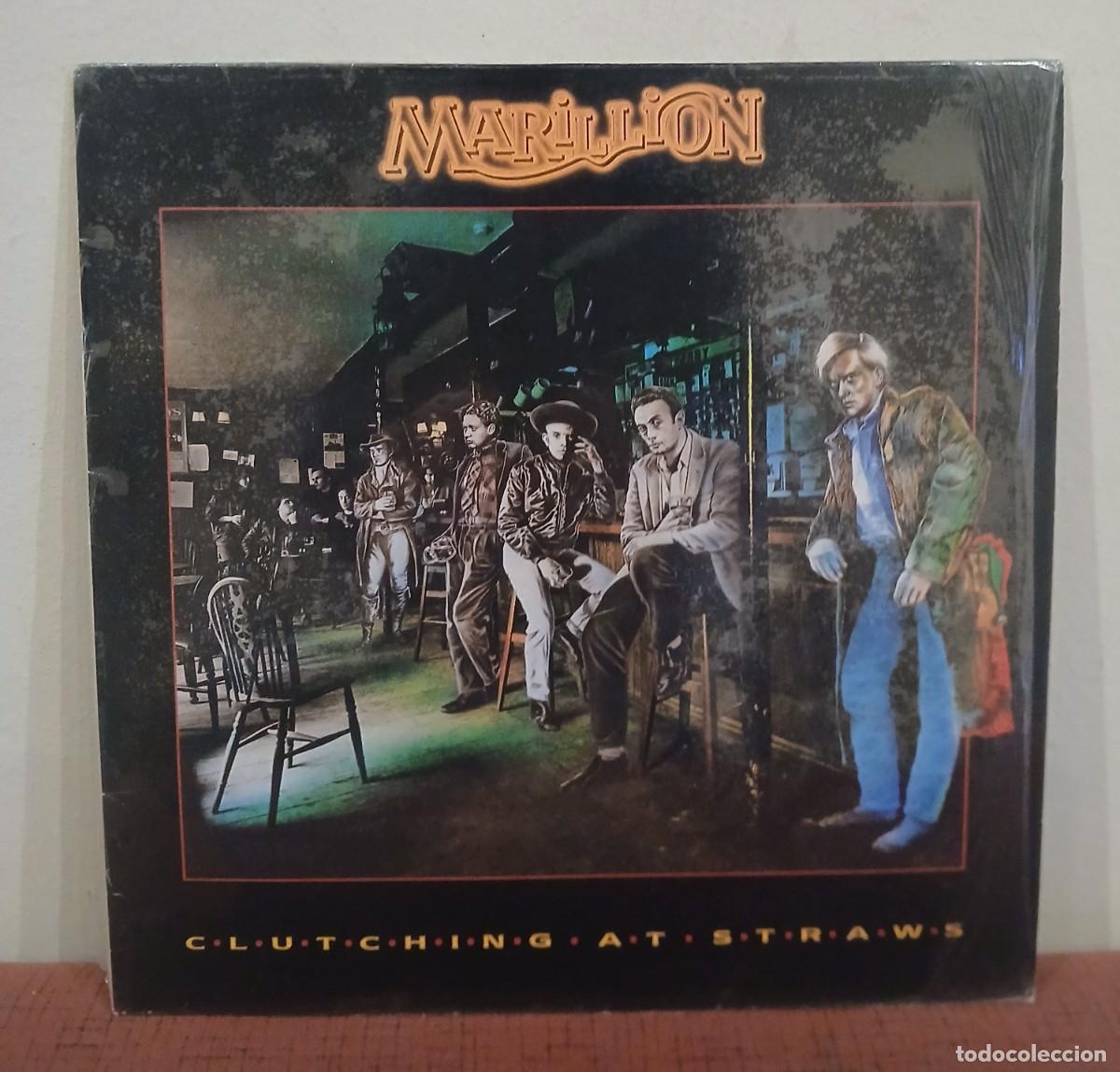 Discos de vinilo: VINILO CLUTCHING AT STRAWS - LP DE MARILLION COMO NUEVO