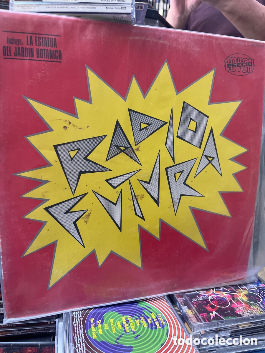 Discos de vinilo: radio futura la estatua del jard&iacute;n bot&aacute;nico