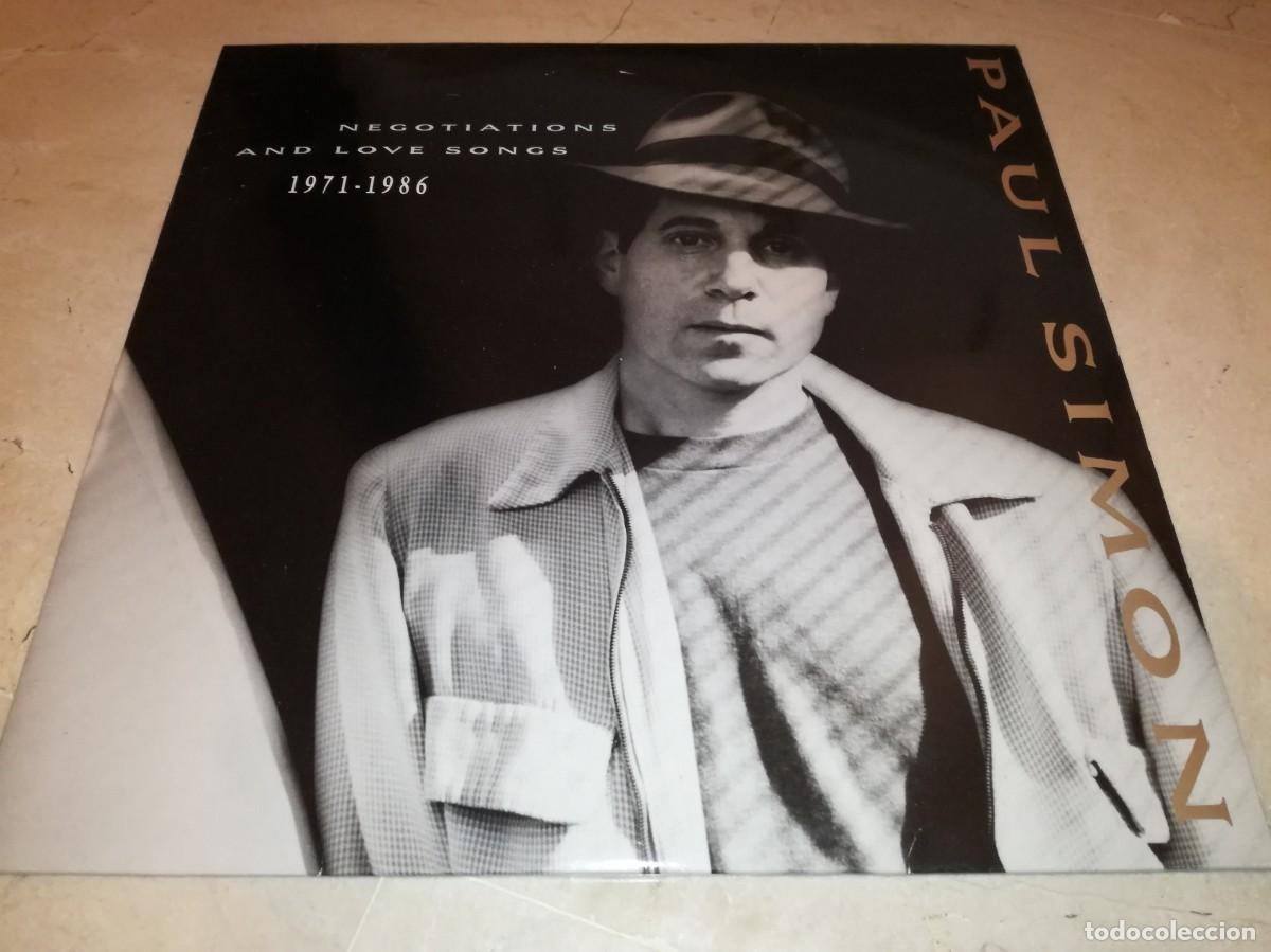Discos de vinilo: PAUL SIMON-NEGOTIATIONS AND LOVE SONGS 1971-1986-DOBLE LP-CONTIENE ENCARTES-ORIGINAL ESPA&Ntilde;OL 1988
