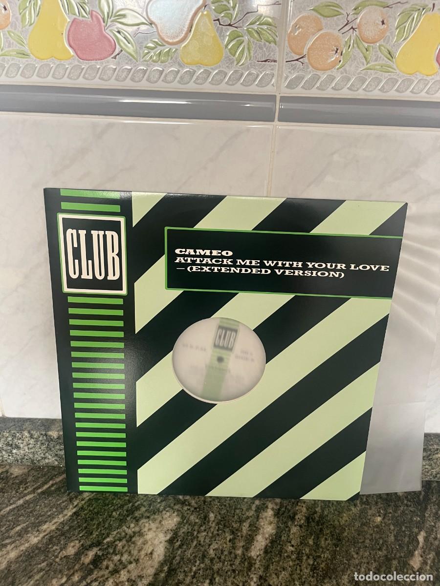 Discos de vinilo: Cameo Attack Me With Your Love (Extended Version)