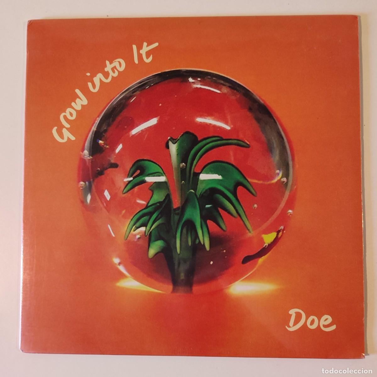 Discos de vinilo: Grow Into It - Doe - Topshelf Records &ndash; TSR197, Big Scary Monsters &ndash; BSM235V