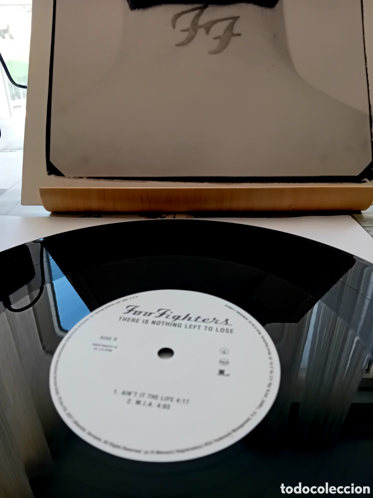 Discos de vinilo: FOO FIGHTERS. THERE IS NOTHING LEFT TO LOSE. 2011 - Foto 7