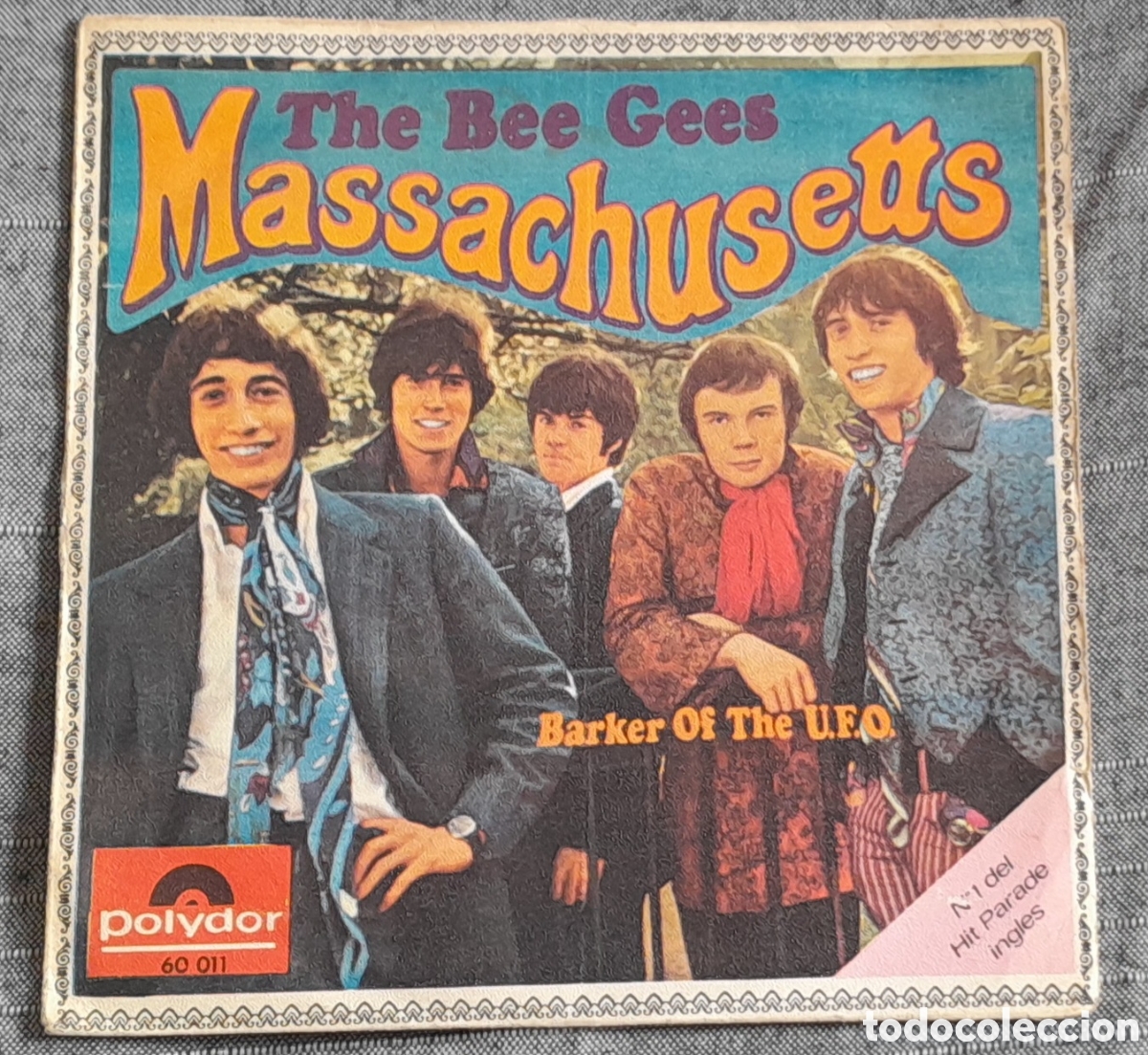 Discos de vinilo: THE BEE GEES - MASSACHUSETTS + BARKER OF THE U.F.O. - POLYDOR 1967