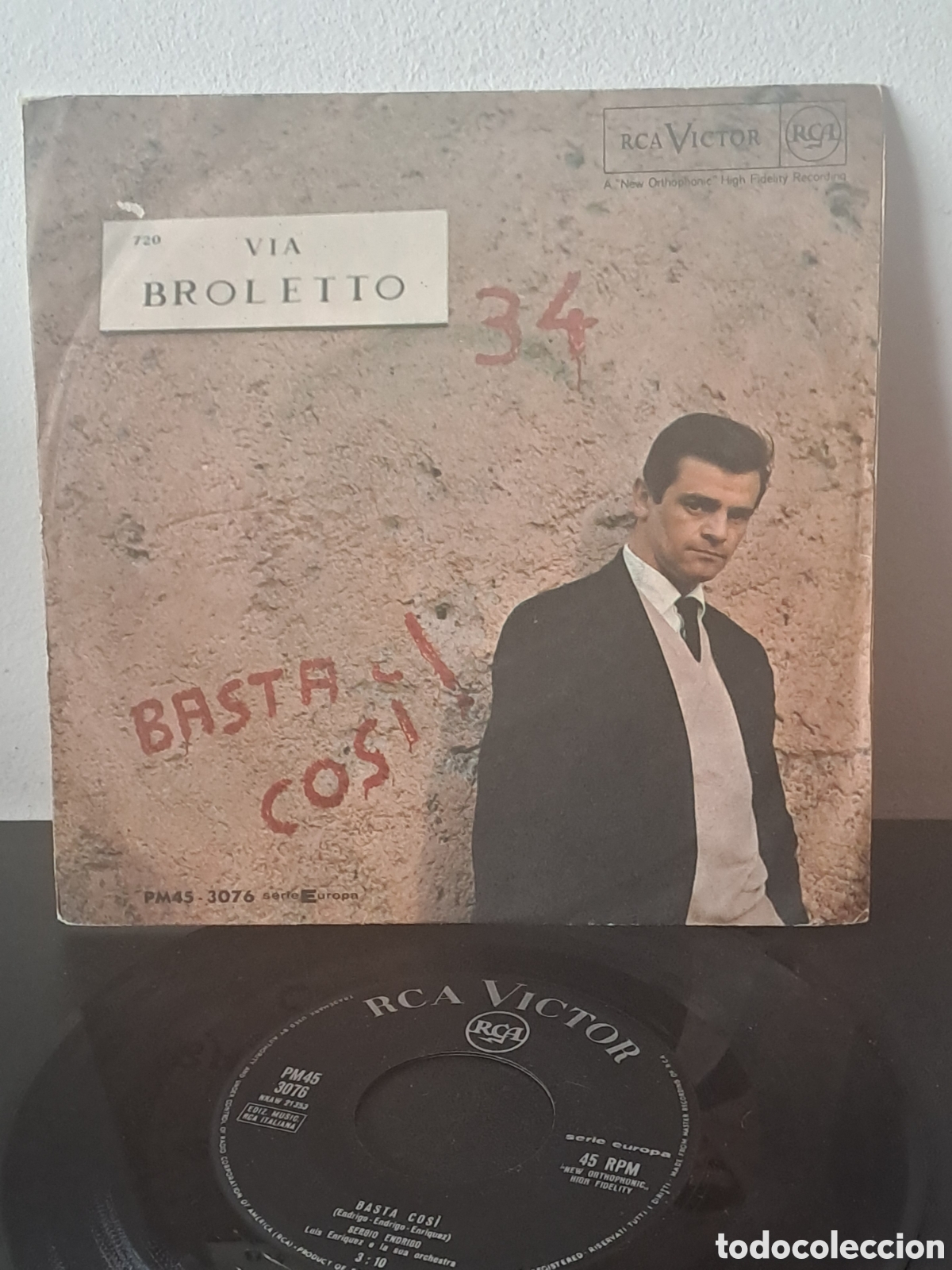 Discos de vinilo: Sergio Endrigo &lrm;&ndash; Basta Cos&igrave; / Via Broletto, 34 ​Sello: RCA Victor &lrm; PM45-3076 (Serie Europa) ​LGS.6