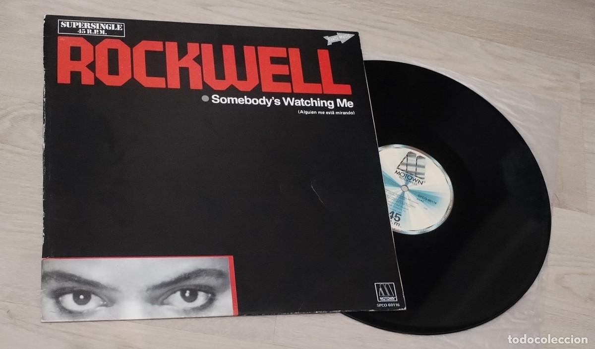 Discos de vinilo: ROCKWELL - SOMEBOBY&acute;S WATCHING ME CON COROS DE MICHAEL JACKSON ..MAXISINGLE DE MOTOWN . 1983 ESPA&Ntilde;OL