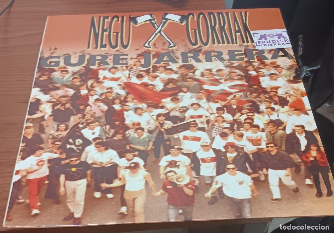 Discos de vinilo: negu gorriak guru jarrera