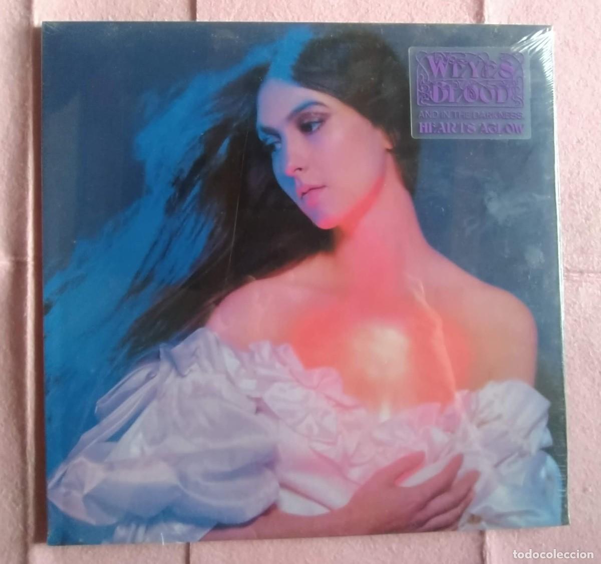 Dischi in vinile: LP WEYES BLOOD &ndash; & In The Darkness, Hearts Aglow - US - 2085 - &iquest;COLOR? - NUEVO & PRECINTADO