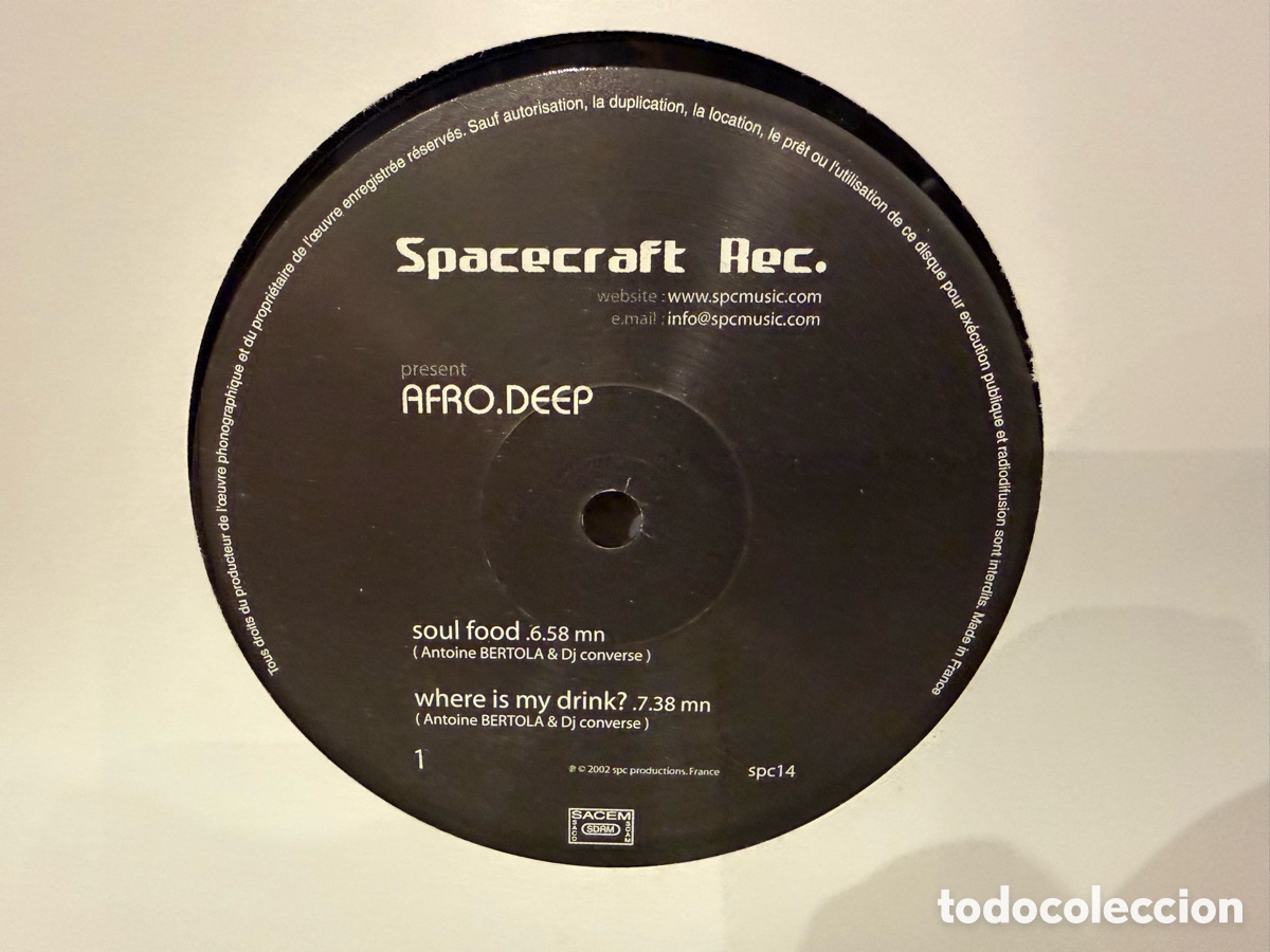Discos de vinilo: Afro Deep &lrm;&ndash; Soul Food / Where Is My Drink. Maxi vinilo 2002. House. Buen estado