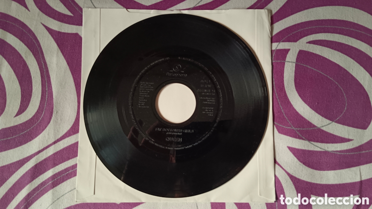 Discos de vinilo: Queen &ndash; Let Me Live 7&rdquo; JUKEBOX - Foto 4