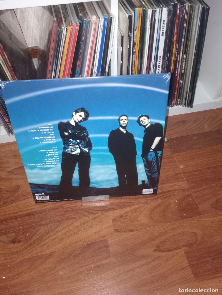 Discos de vinilo: muse - showbiz - doble vinilo - Foto 2