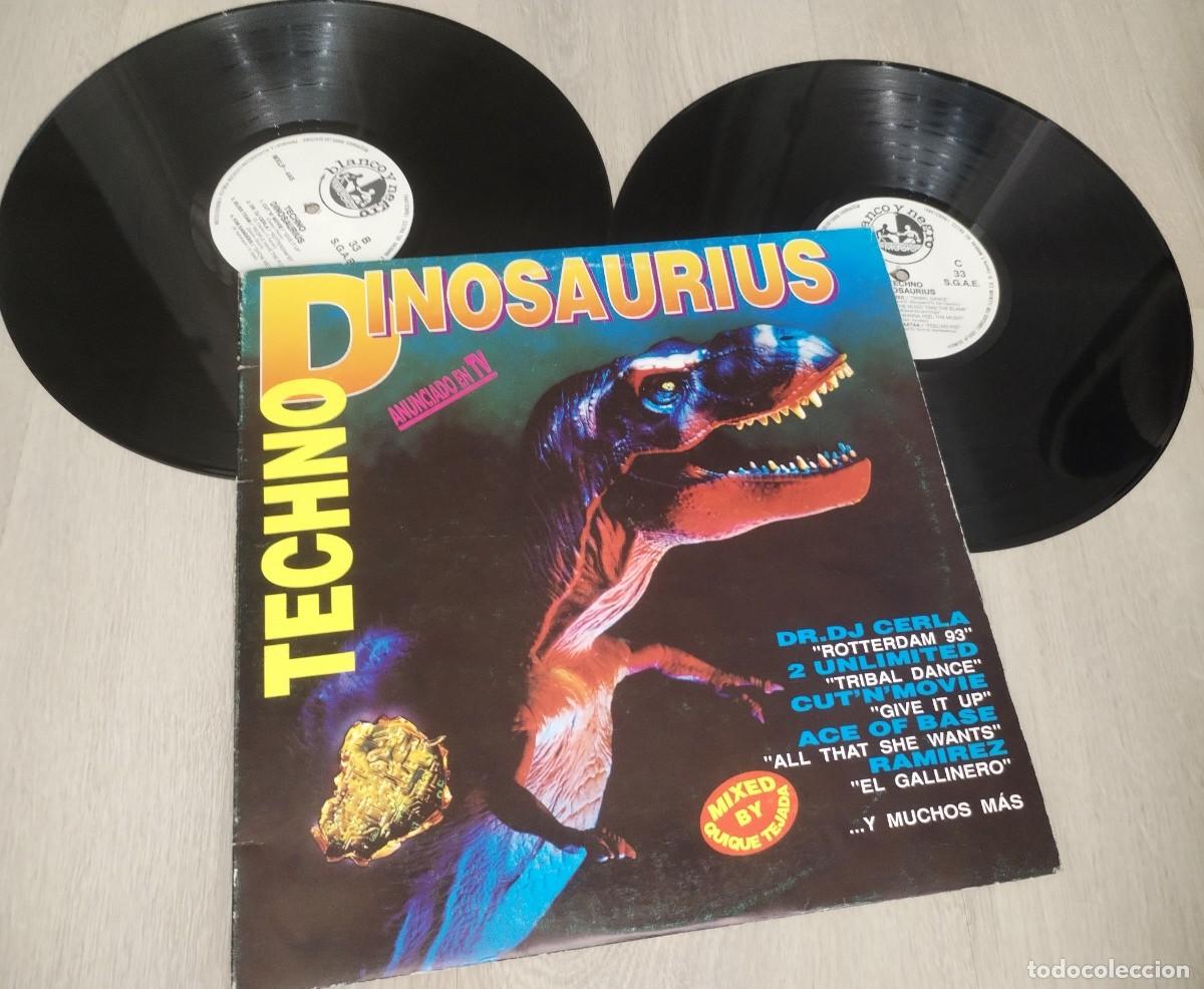 Discos de vinilo: TECHNO DINOSAURIUS .. 2 LP&acute;S - CARPETA ABIERTA ..MIXED - QUIQUE TEJADA..BLANCO Y NEGRO ..1993 - MIX