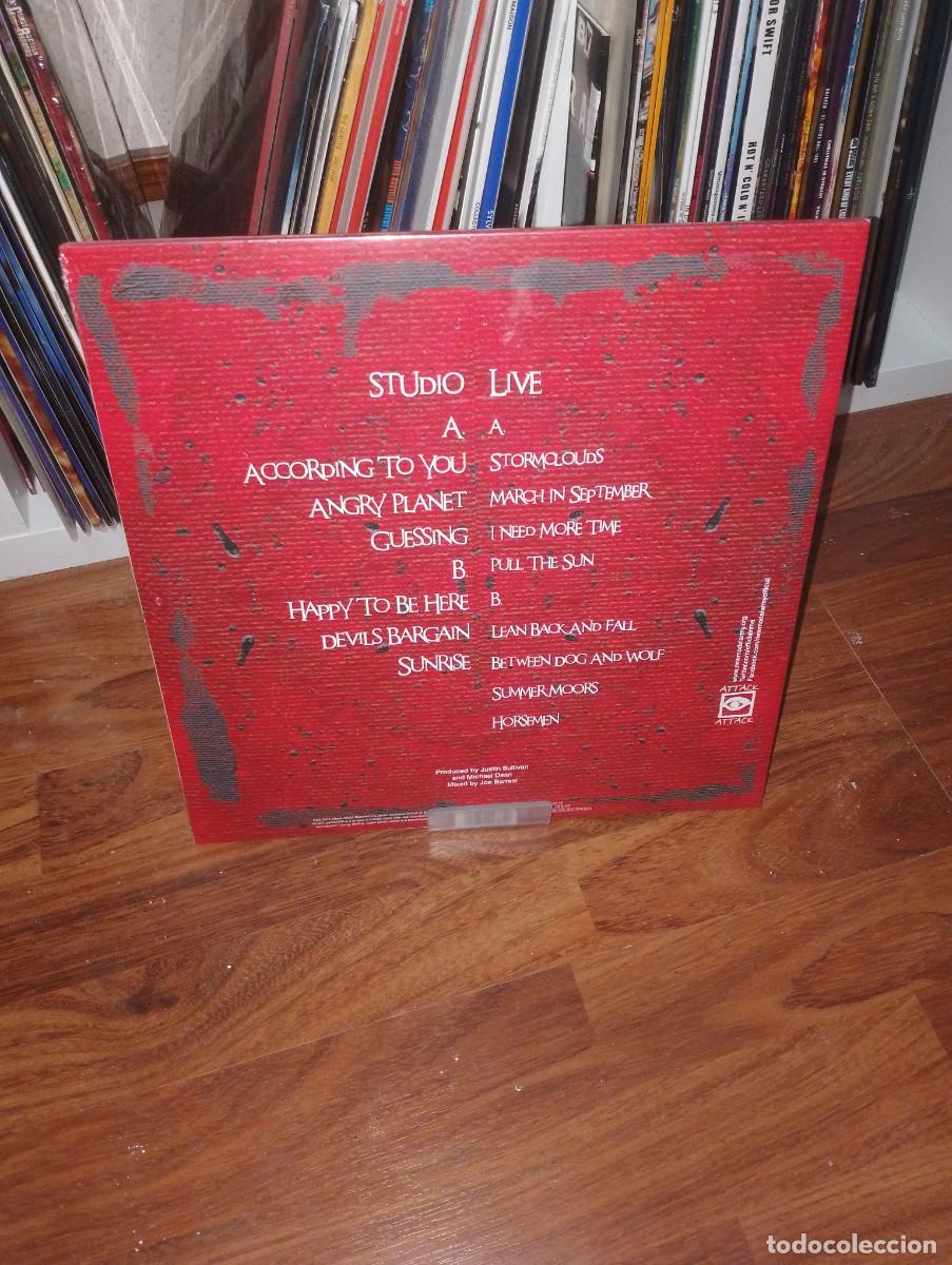 Discos de vinilo: new model army - between wine and blood - Foto 2