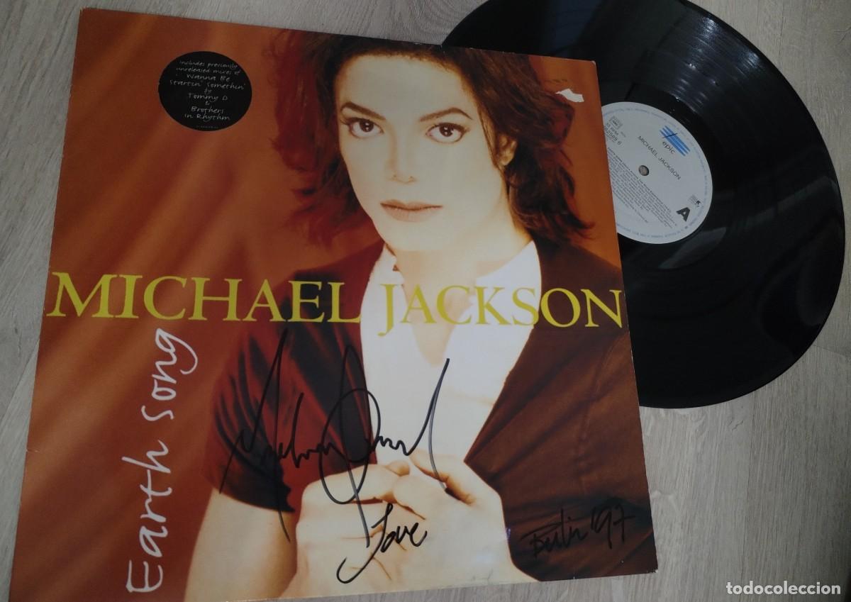 Discos de vinilo: MICHAEL JACKSON - EARTH SONG ...MAXISINGLE ..ED HOLLAND - 1995 - EPIC - CON REMIXES ... FIRMADO