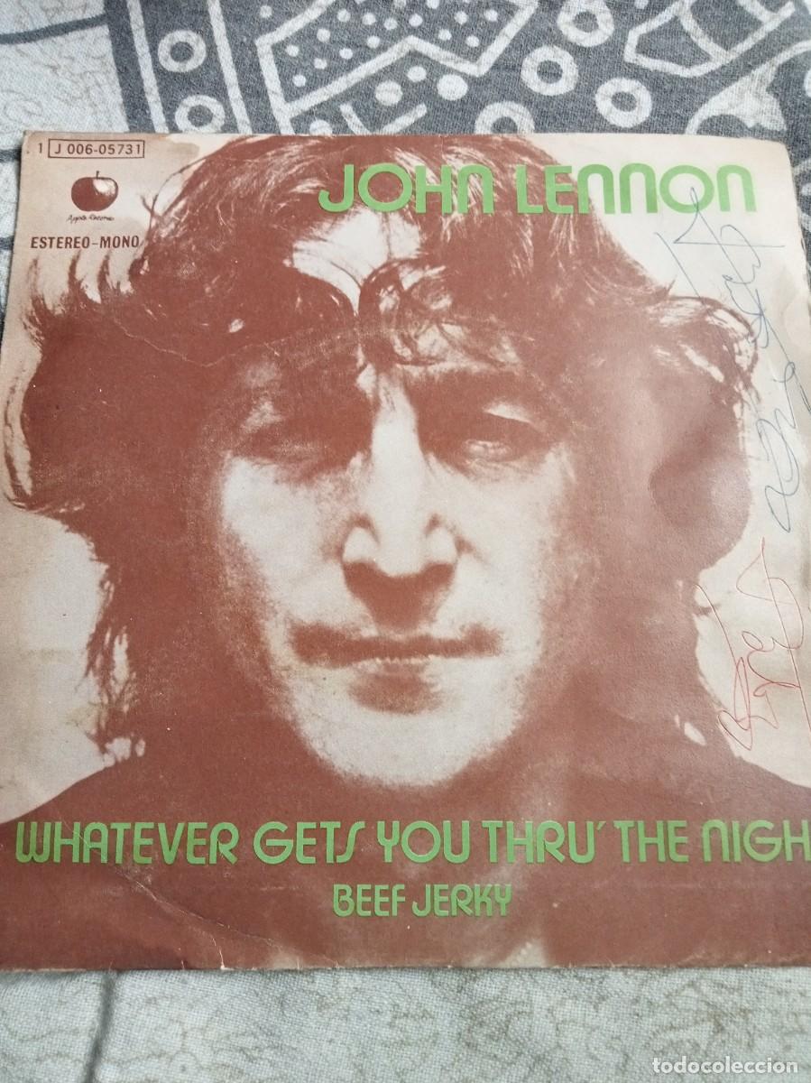 Discos de vinilo: BEATLES JOHN LENNON SINGLE WHATEVER GETS YOU THRU&rsquo; THE NIGHT BEEF JERKY THE NIGHT ESPA&Ntilde;A