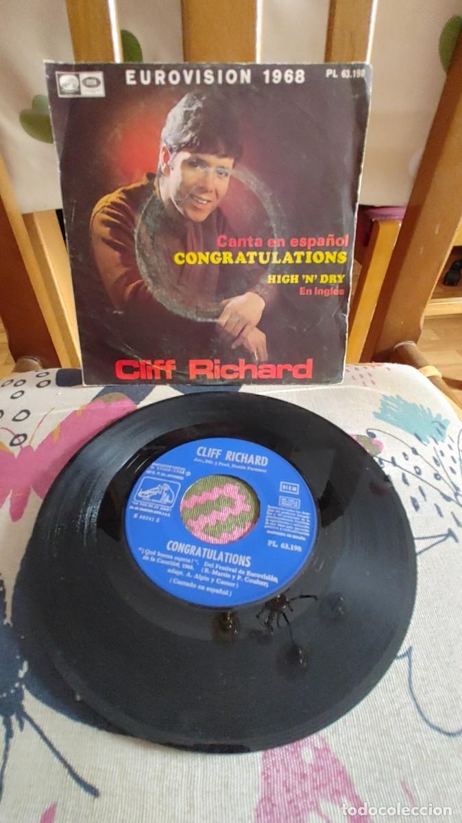 Discos de vinilo: CLIFF RICHARD-SINGLE CONGRATULATIONS-EN ESPA&Ntilde;OL - Foto 1